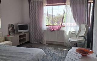 Apartament 2 camere, 70 mp, cu terasă și parcare, Valea Lupului - Poză 4
