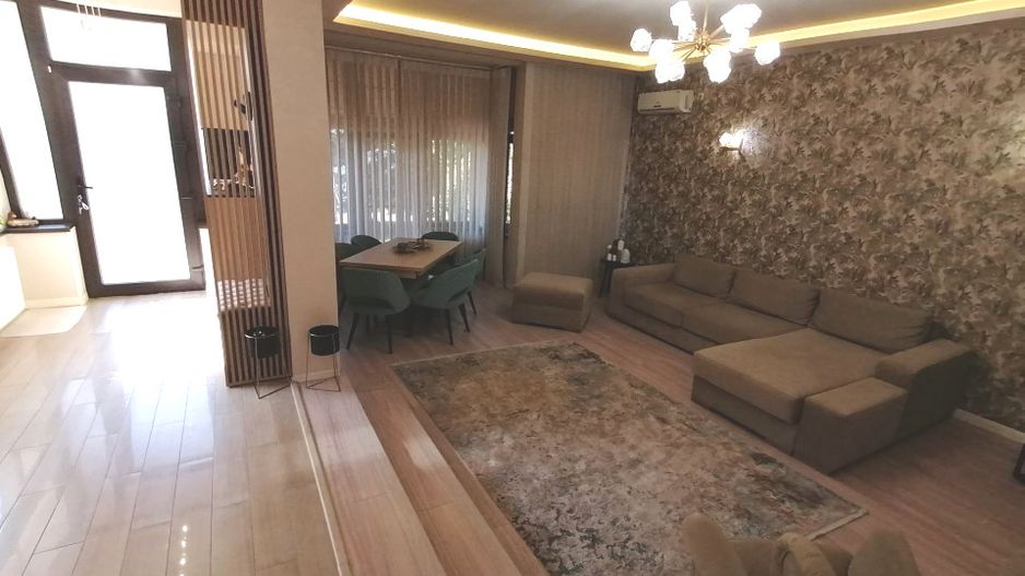 COICIU (Cod 01) Armonie și Eleganță pentru Două Generații! - Poză 8