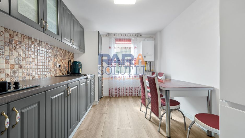 Apartament 3 camere - mobilat și utilat - Poză 2