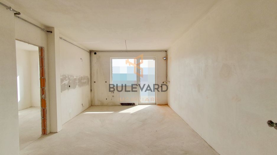 Apartament cu 3 camere, Zona Vivo - Poză 1