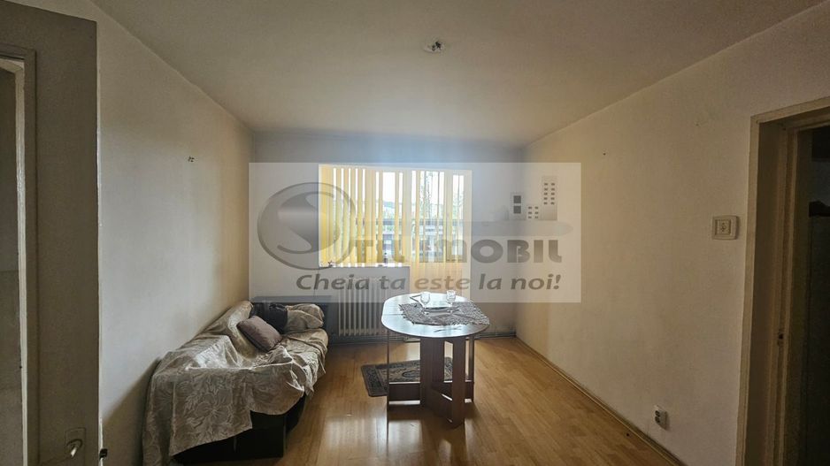 Apartament 3 camere - Gara - etaj 1 - 104.000Euro - Poză 2