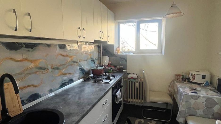 Apartament de vânzare - Poză 1