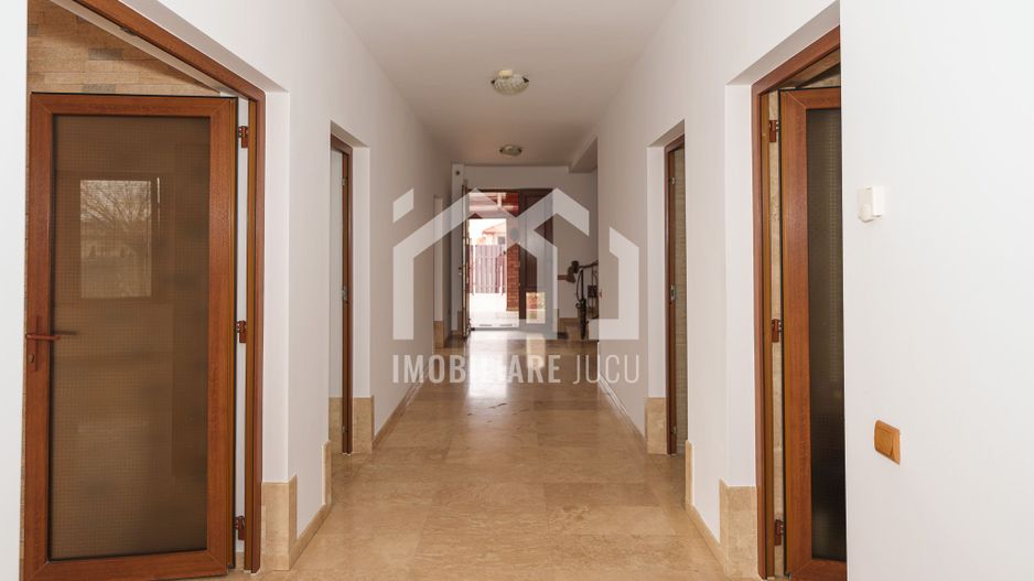 Clădire modernă cu spațiu multifuncțional de închiriat în Jucu de Mijl - Poză 24