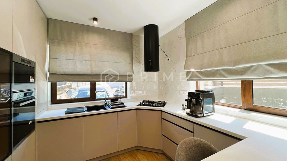 Casă Duplex de vânzare – Corunca | Design deosebit, aproape de pădure - Poză 5