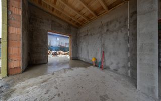 Casă premium la poalele Munților Piatra Craiului și Bucegi - Poză 11