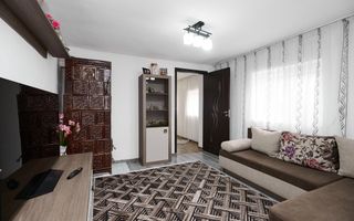 Casa  + anexa în Com.  Petresti, Sat Gherghesti - Dambovița - Poză 3