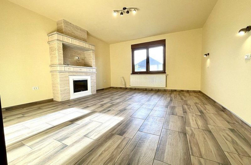 Casa de închiriat în zona Dorobanților - Lugojului - Poză 1