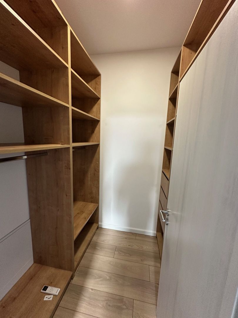 Duplex despărtit  prin garaj zona Ikea - Poză 26