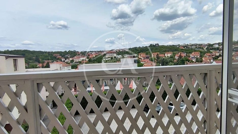 Apartament cu 3 camere de închiriat în zona Centrala, Oradea - Poză 11