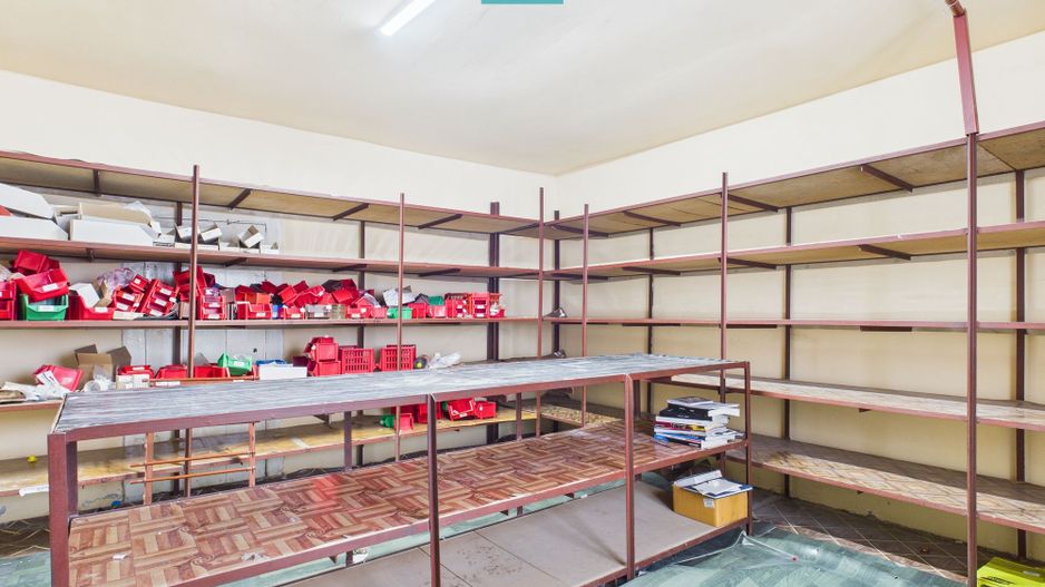 Hală și spații de birouri pe șoseaua principală - Poză 10