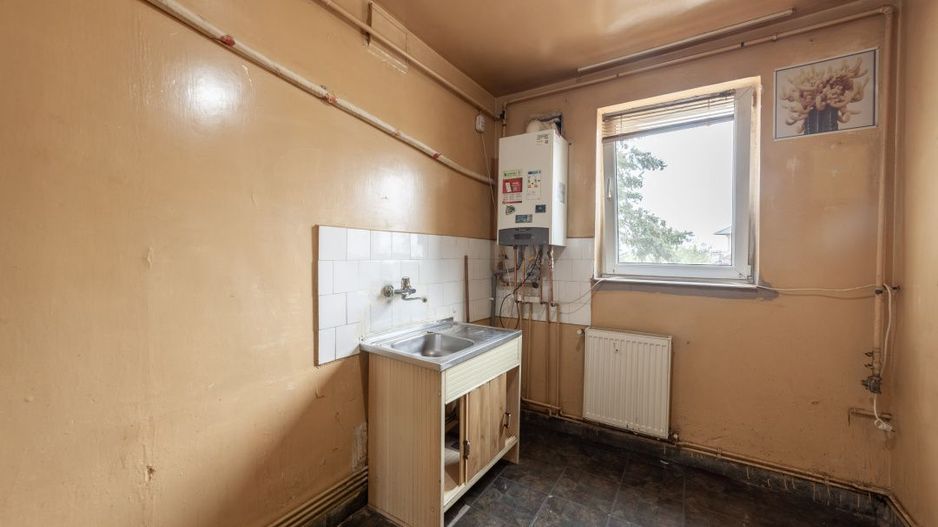 Apartament 2 camere et 3/4 Central, Pitesti - Poză 17