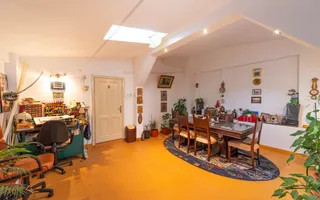 Casa de vanzare, 138 mpu, 244 teren, curte, garaj, Cartierul Domenii - Poză 20