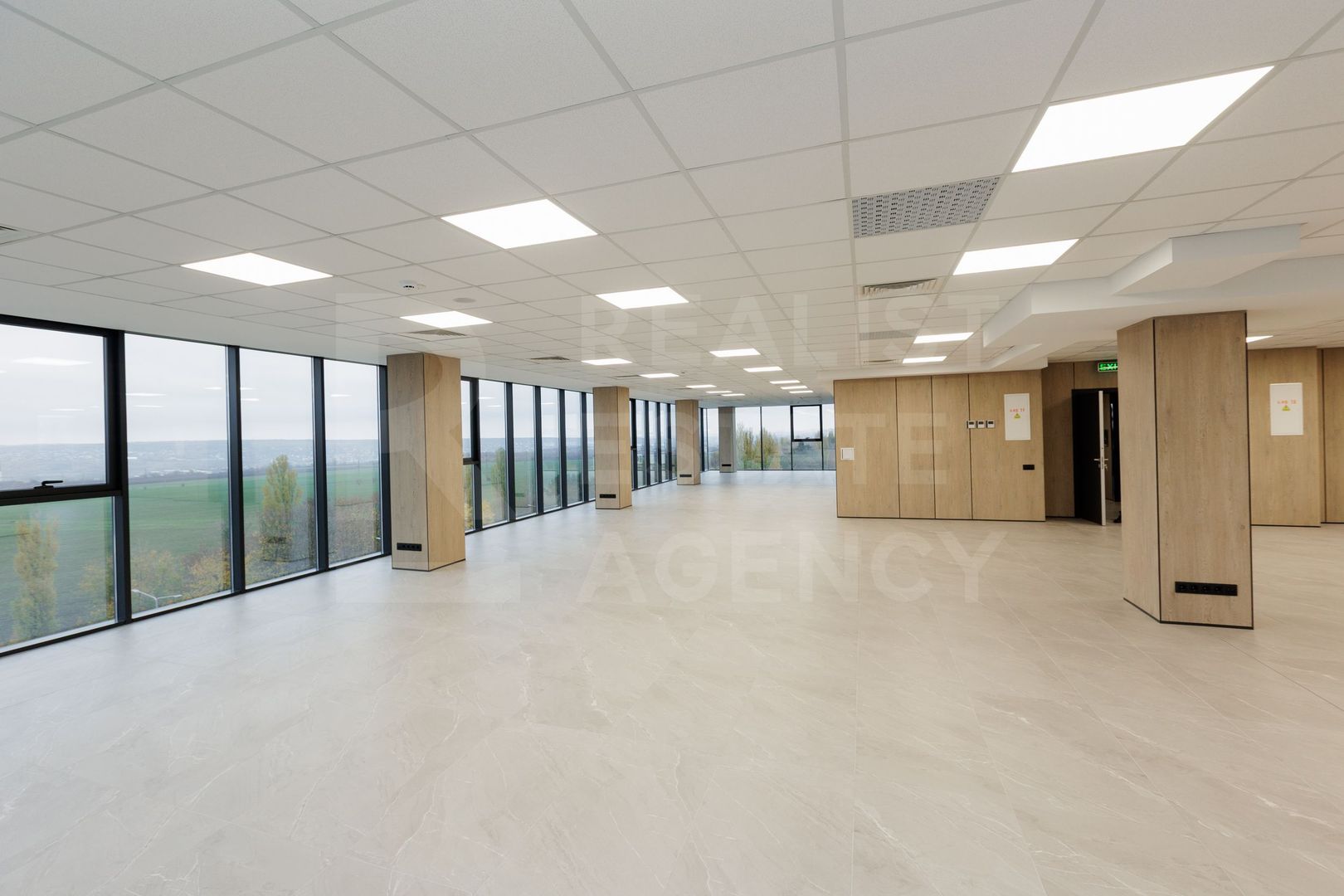 Chirie un complex de birouri ultra-modern, bulevardul Dacia, Botanica - Poză 31