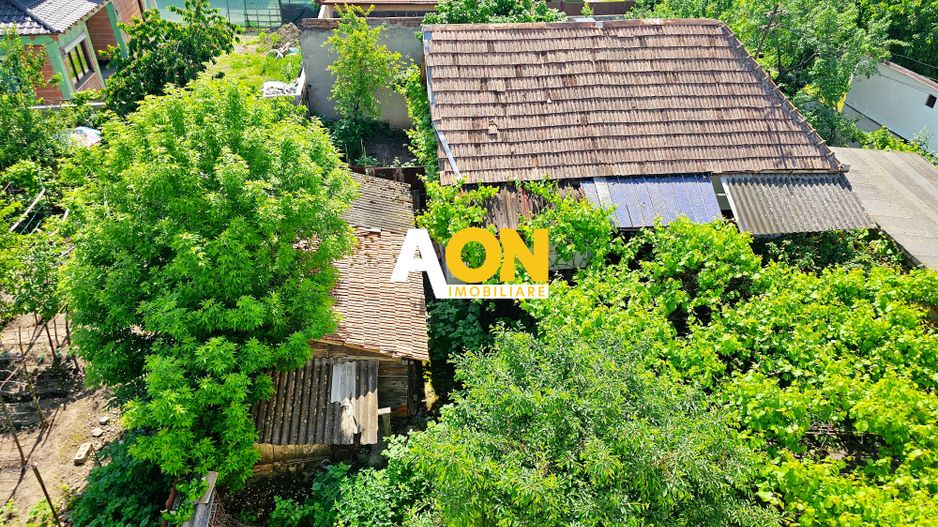 Casa situata in imediata apropiere a Cetatii - Poză 3