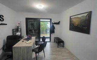 Spațiu comercial 100 mp – Piața Moldovei – Finanțe | Vitrină 25 m - Poză 3