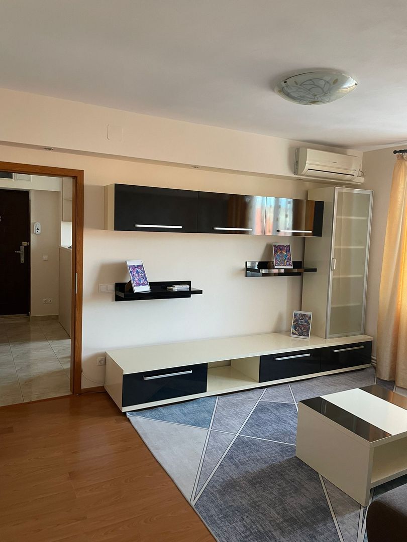 Închiriere apartament 3 camere | Piața Victoriei | Etaj 7/8 cu lift nou - Poză 5