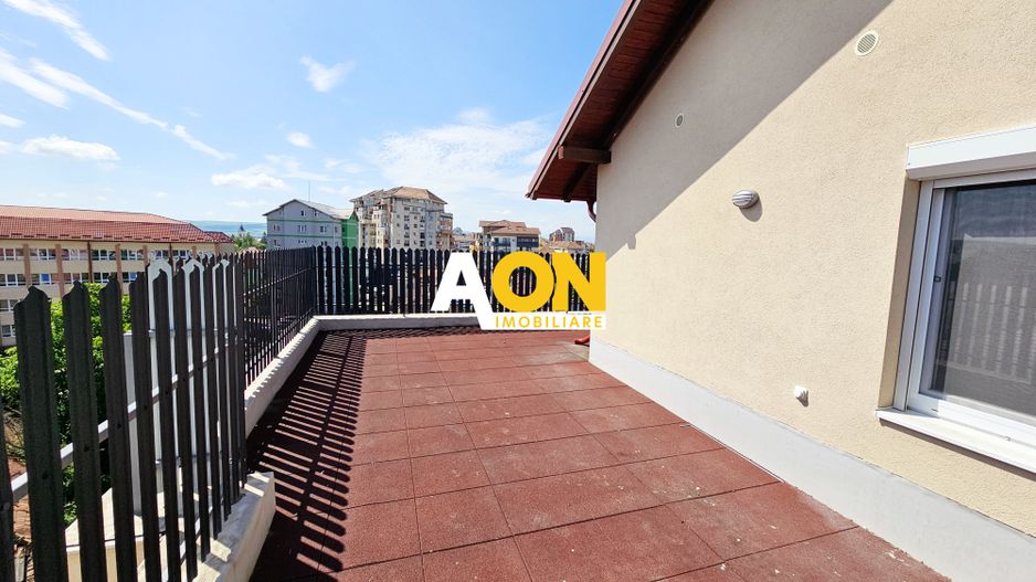 Apartament tip Penthouse, 1 camera + birou + terasa de 50 mp - Poză 8