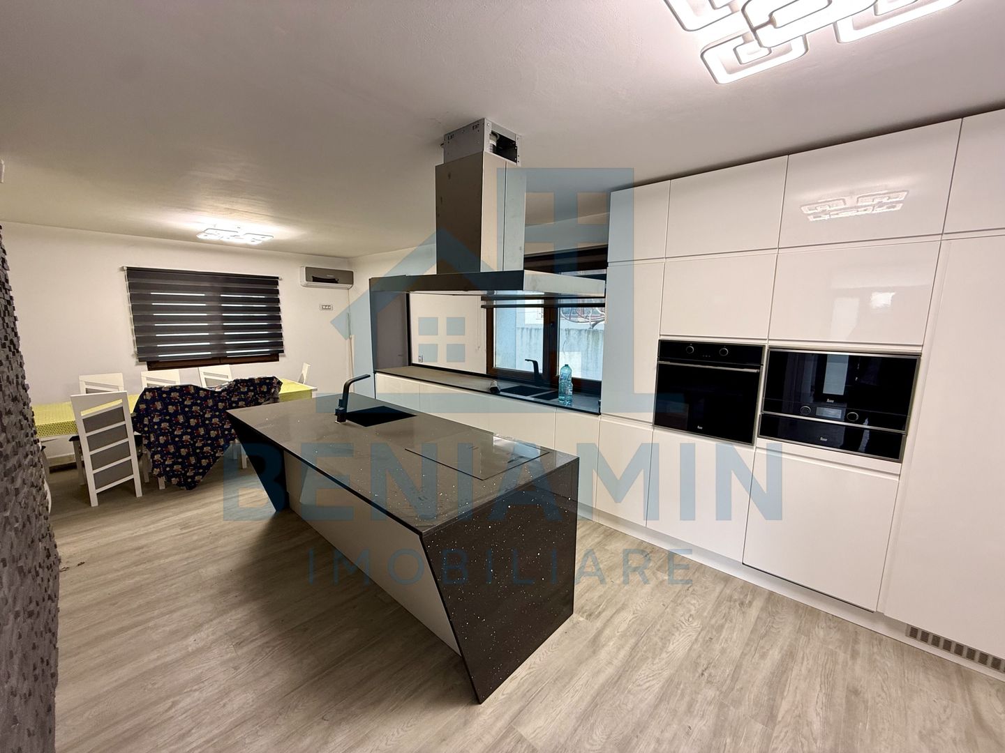 Casa moderna - P+M - 243mp - 500 mp teren - extindere - Damila - Poză 3