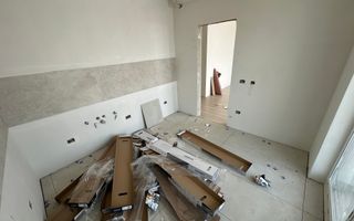 Apartment bloc nou cu lift si loc de parcare inclus - Poză 9