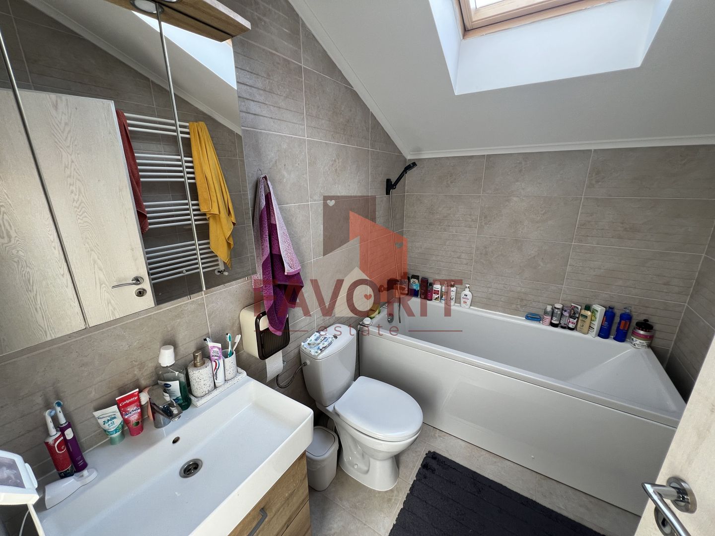 Casa individuala 3 camere | 2 bai | Giroc - Poză 11