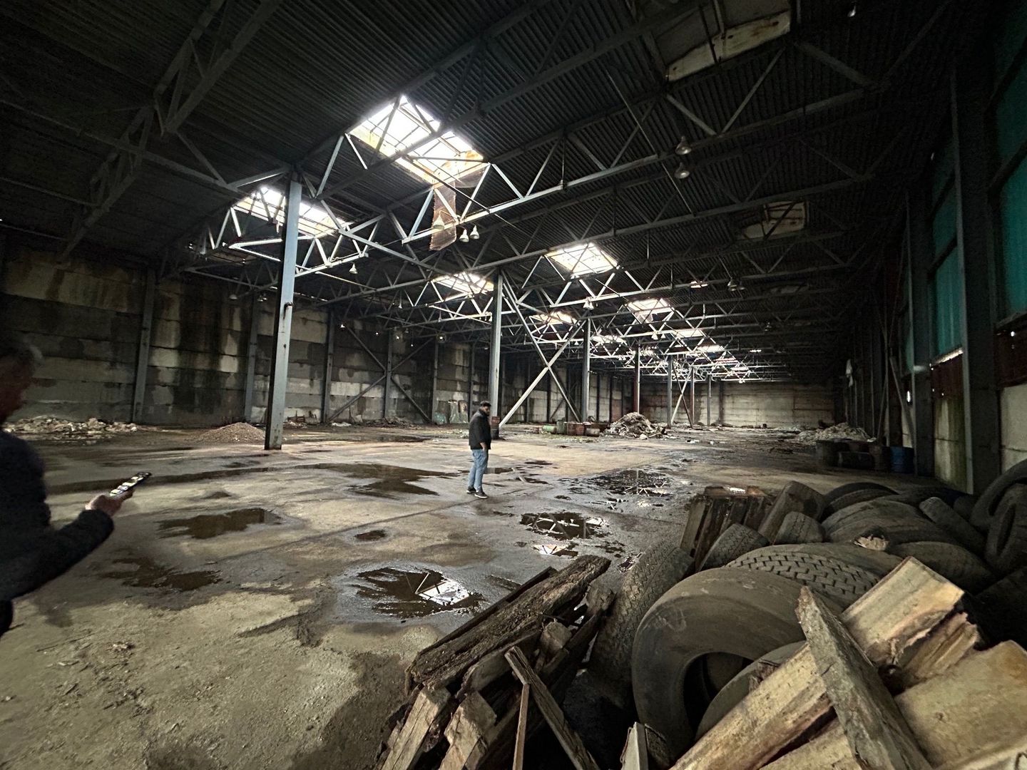 Chirie Spatii industriale 1500-80000 m² - Poză 18