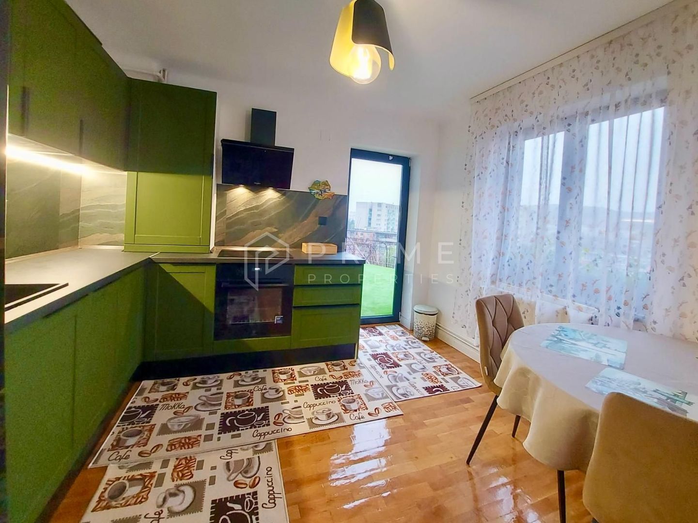 Casa renovata complet | Zona Platou | Ideala locuinta sau investitie - Poză 1