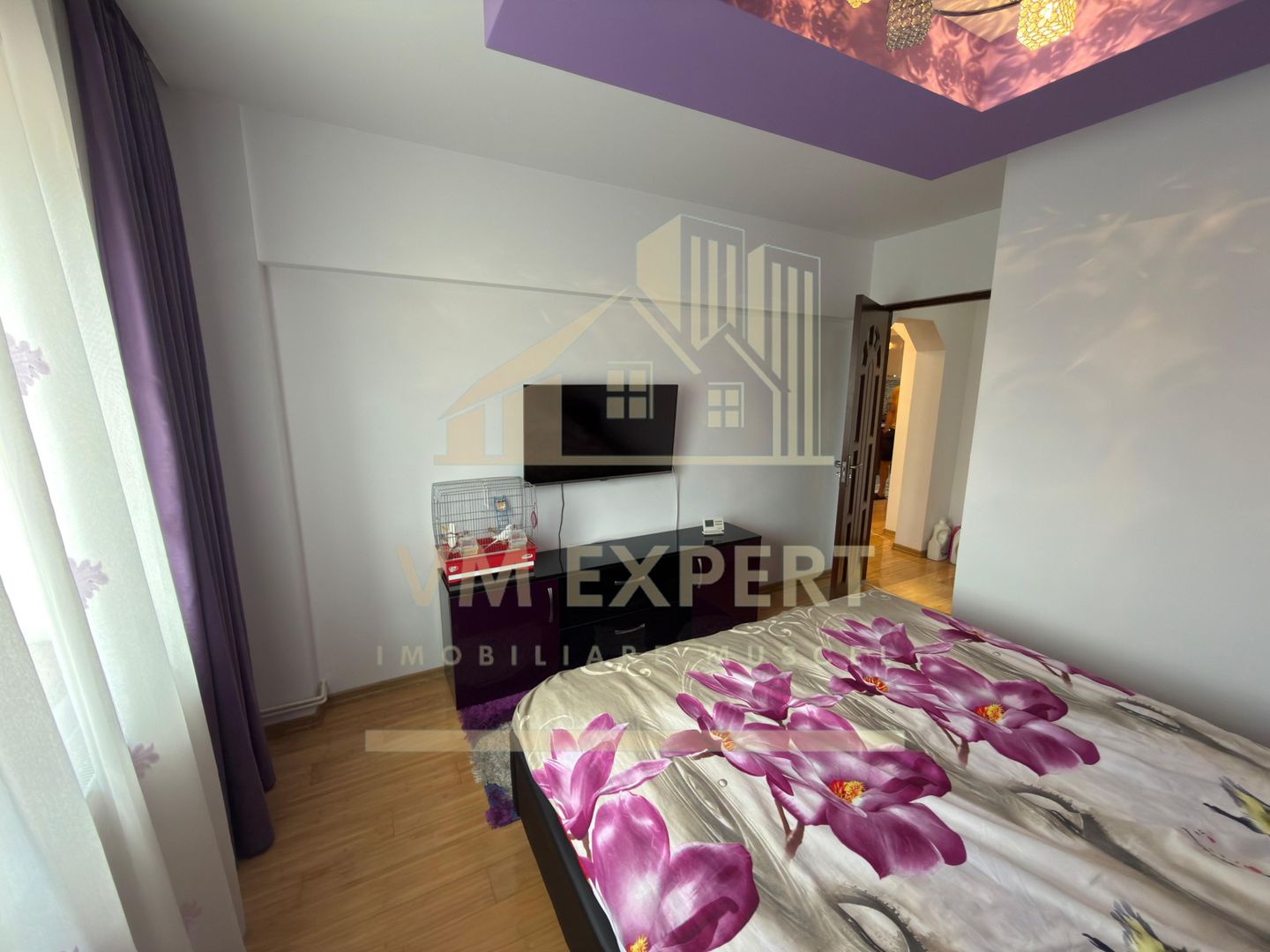 APARTAMENT 3 CAMERE ETAJ 3 VIȘOI CAMPULUNG - Poză 5