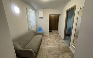 Apartament cu 2 camere, 45mp, Zona Central - Poză 5