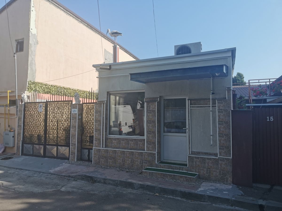 De vanzare Casa individuala curte proprie, Auchan Vitan, sector 3 - Poză 9