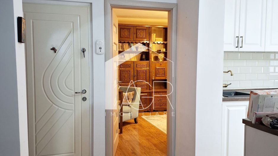 Apartament cu 2 camere, decomandat, zona B-dul. Bucuresti - Poză 11