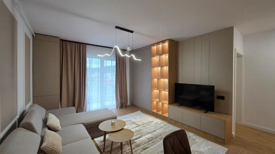 Apartament modern l la cheie l 2 camere l terasa l parcare l Eroilor - Poză 1