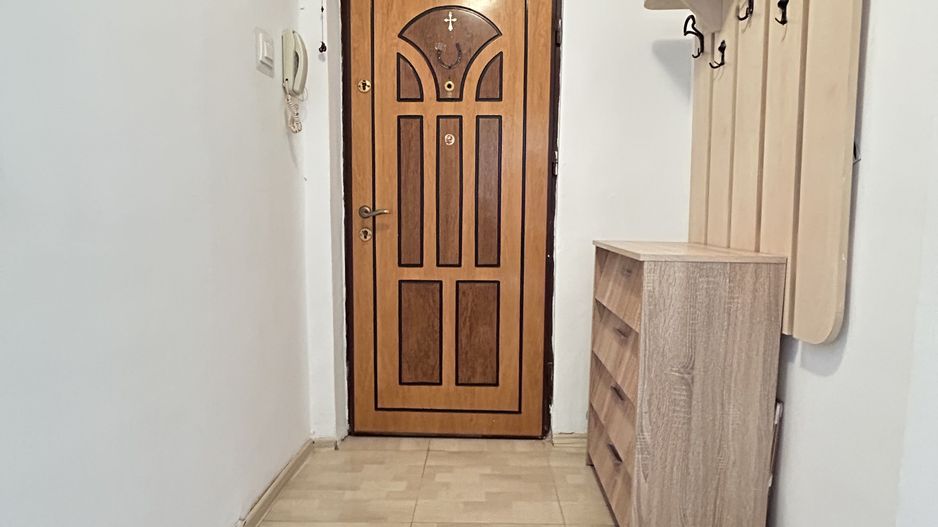 Apartament 4 camere 70 mp 2 bai centrala termica - Inel 2 - Scoala 39 - Poză 10