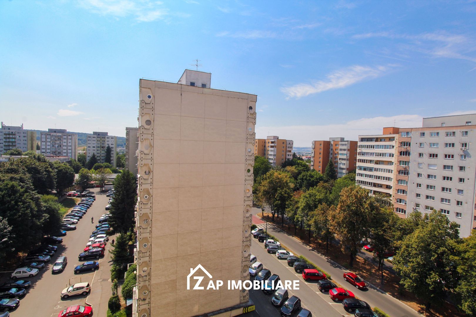 Dâmbul Pietros - Bulevardul 1848 - Ap 2 Camere Decomandat - Hol Pătrat - Poză 14