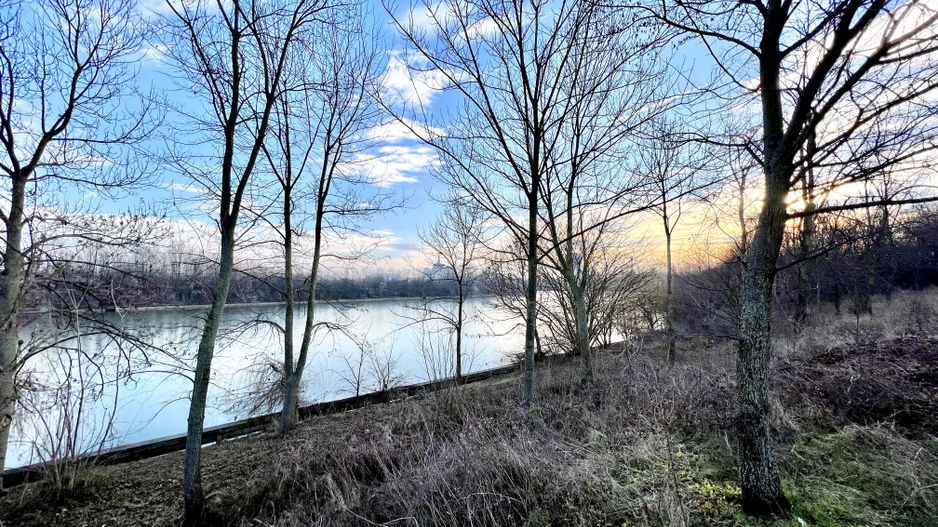 Teren 6000 mp pozitie deosebita lacul Baneasa adancime 140 m - Poză 27