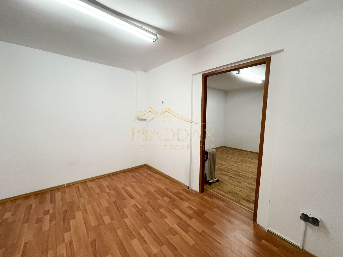 Spatiu Comercial Stradal + ***Terasa 30mp***// Dorobanti - Poză 6