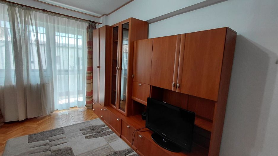 Apartament 2 camere decomandat Strada Intrarea Arieșului - Poză 1
