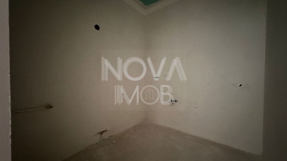 Apartament 3 camere de vanzare, Targul Vinului - Poză 7