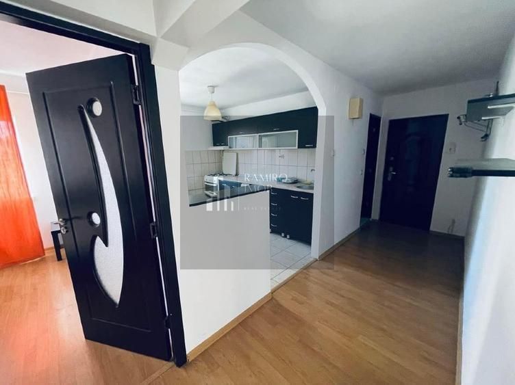 2 camere decomandat 55mp Metrou Sun Plaza - Poză 1