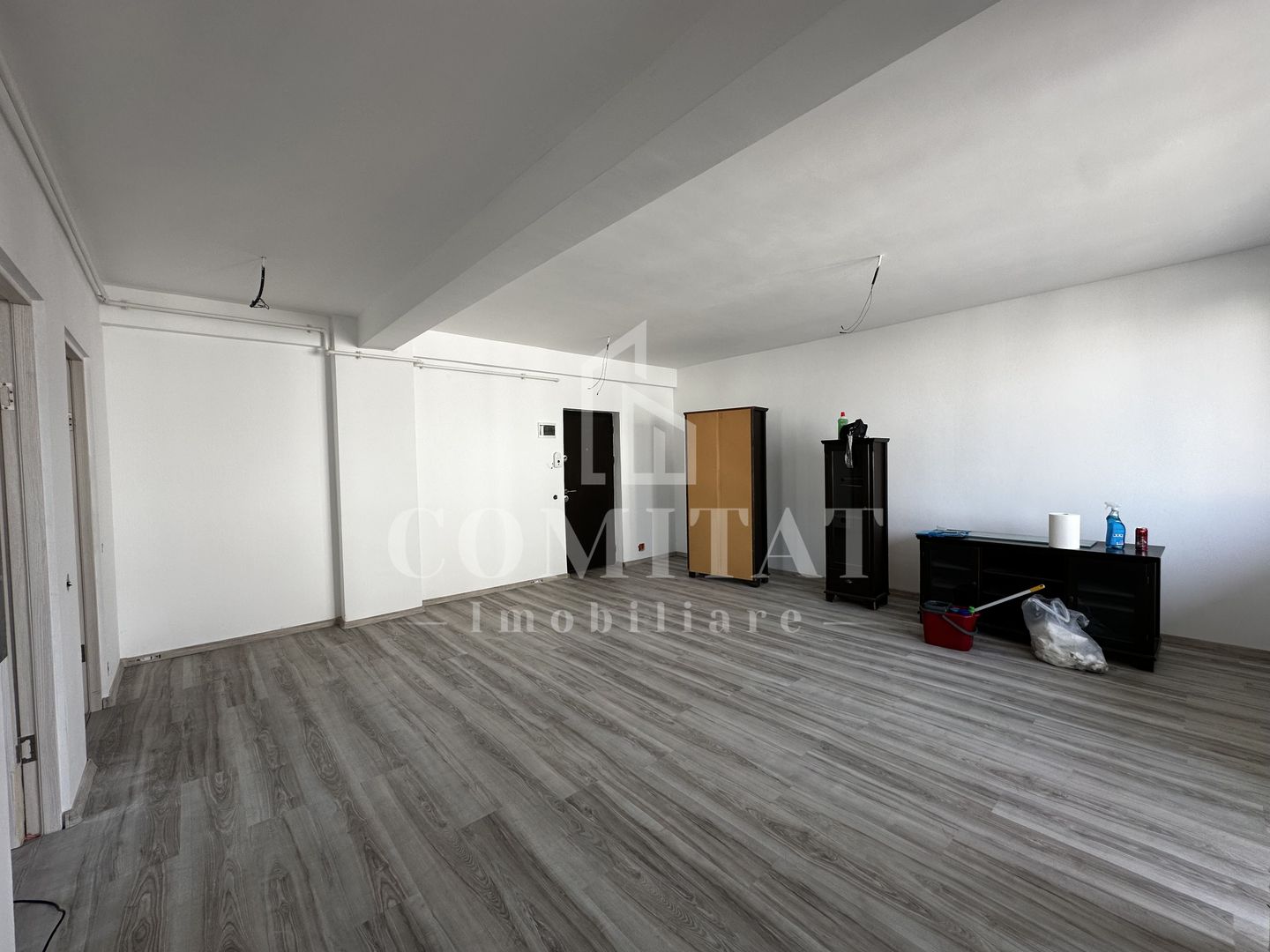 Apartament la etaj intermediar | Loc de parcare | Cartier Terra - Poză 2