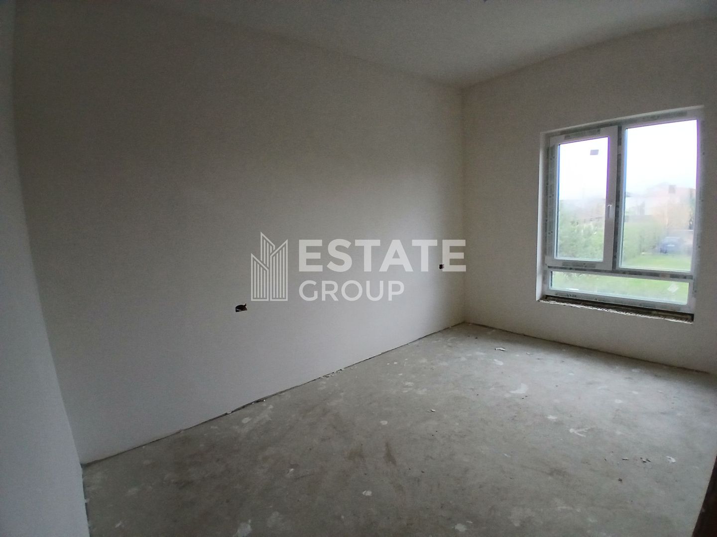 Duplex cu 5 camere despartit prin camera tehnica in Dumbravita - Poză 7