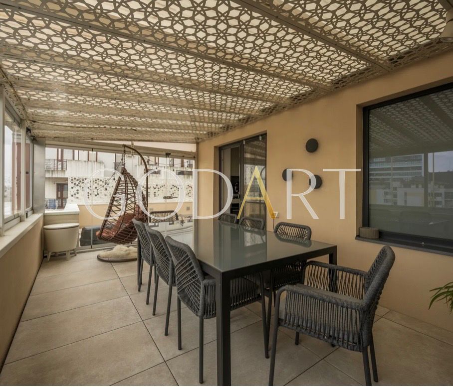 Apartament premium cu 4 camere și terasă spectaculoasă - Poză 33