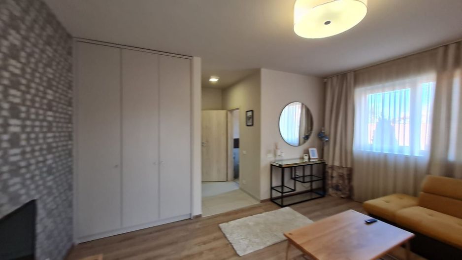 Apartament 1 camera cu grădina - Poză 15