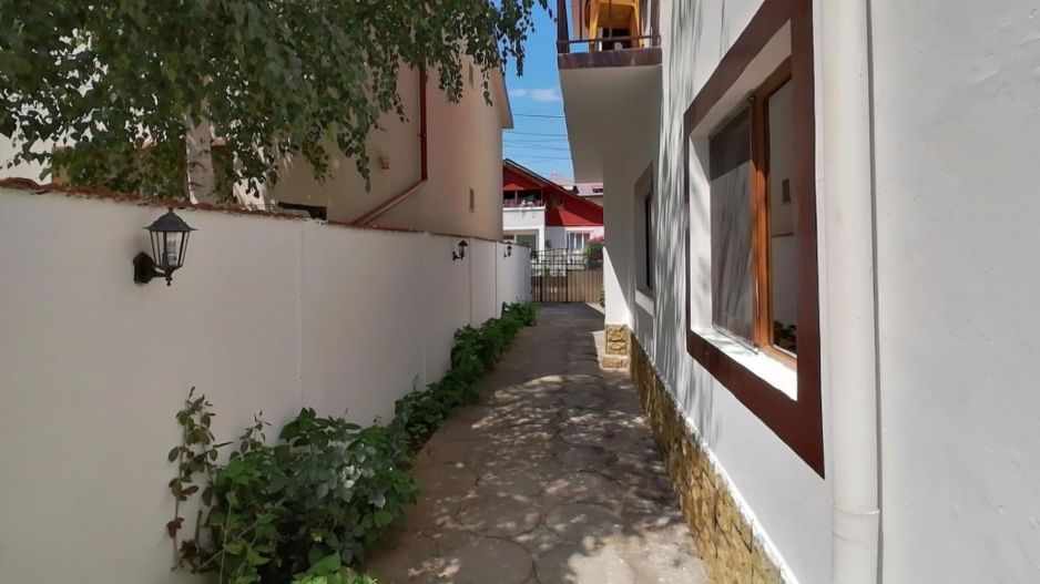 Pensiune de vanzare/Eforie Nord/la 10 minute de plajă – 17 camere - Poză 11