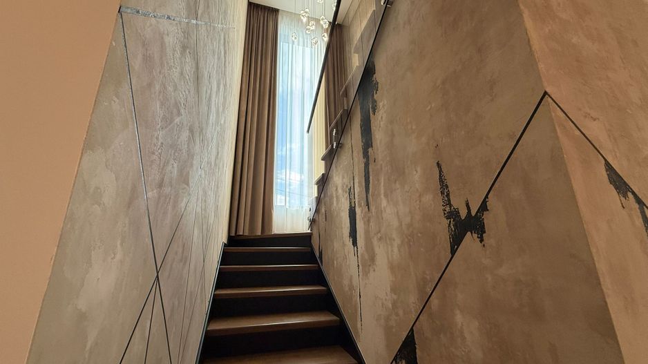 Exclusivitate Absolută în Calea Aradului | Casă High-End Complet Mobilată - Poză 13