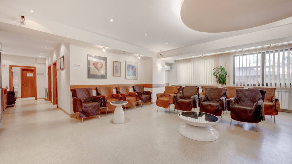 APARTAMENT CU UTILIZARE MEDICALA | OFFICE | REZIDENTIAL | DOROBANTI - Poză 9