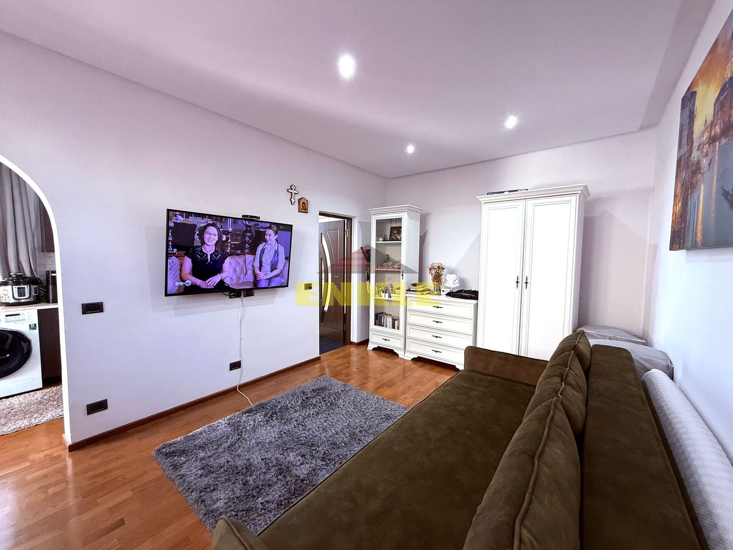 De vanzare casa tip duplex, Str. I.C. Bratianu - Poză 2