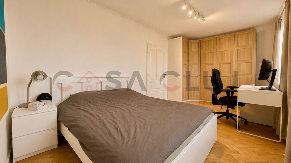 Apartament renovat, etaj intermediar, zona Bucegi - Poză 3
