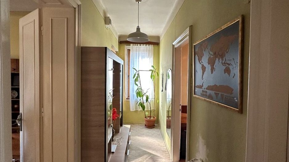 Casa in zona CENTRALA -  Take Ionescu - Poză 37