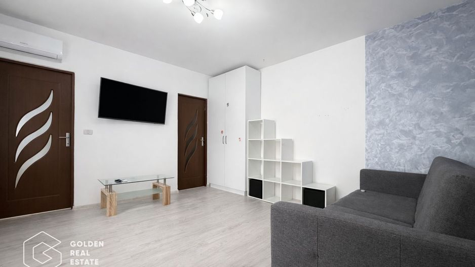 Apartament 2 camere la casa, zona Central - Poză 1