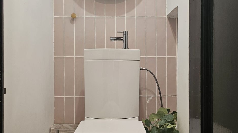 Apartament 4 camere ultracentral, renovat si mobilat, terasă spațioasă. - Poză 7